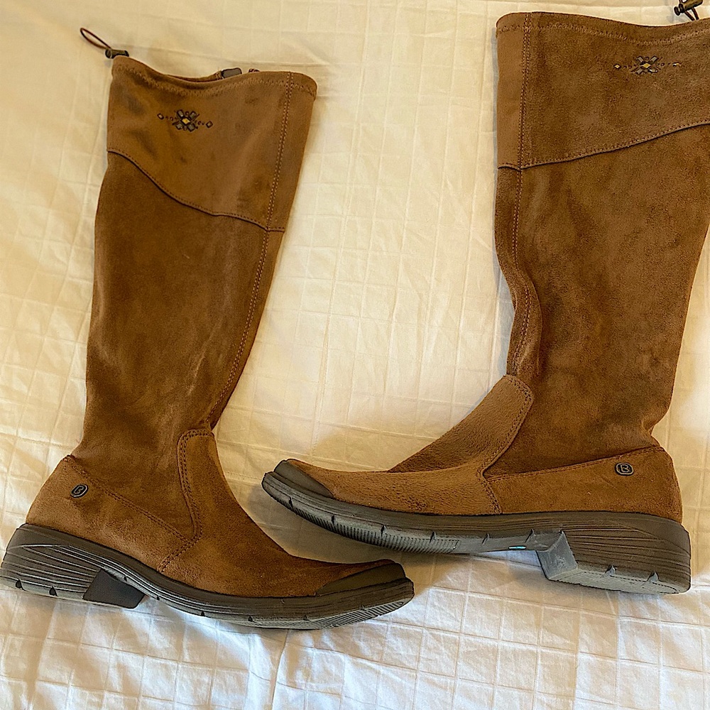 Bzees boomerang boot 8W